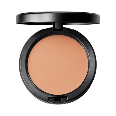BASE NW30  STUDIO FIX POWDER 